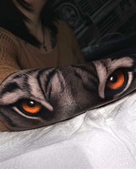 Tiger Eyes Tattoo Meaning: A Symbolic Journey into Power and。